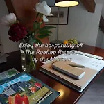 Bed & Breakfast The Rooftop Retreat - By The M House 3*