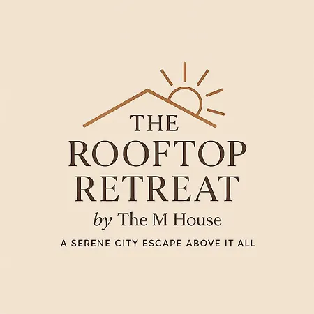 The Rooftop Retreat - By The M House 阿纳姆