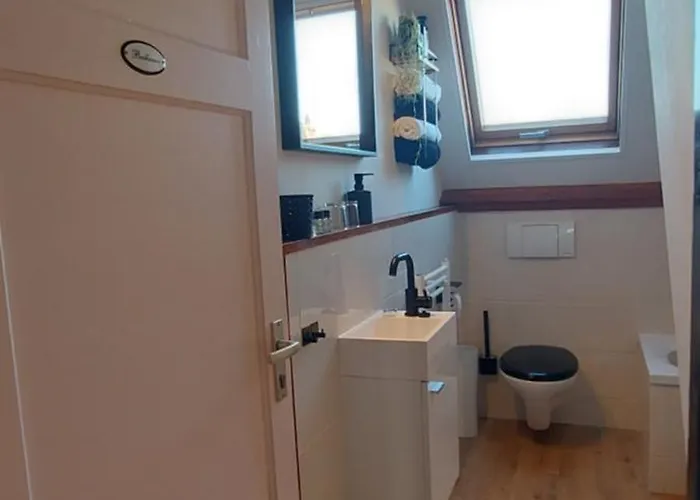 לינה וארוחת בוקר The Rooftop Retreat - By The M House ארנהיים