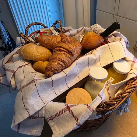 The Rooftop Retreat - By The M House 3*