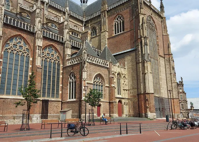 Bed & Breakfast The Rooftop Retreat - By The M House Arnhem